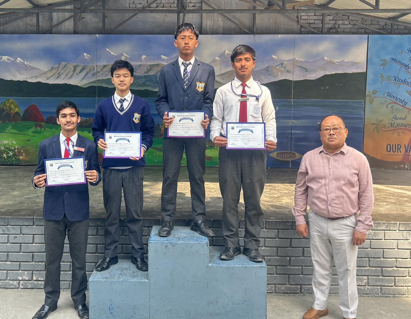 Tips for Choosing the Right School for Your Child | Brightland School