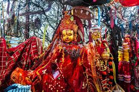 Pathivara Temple Tour