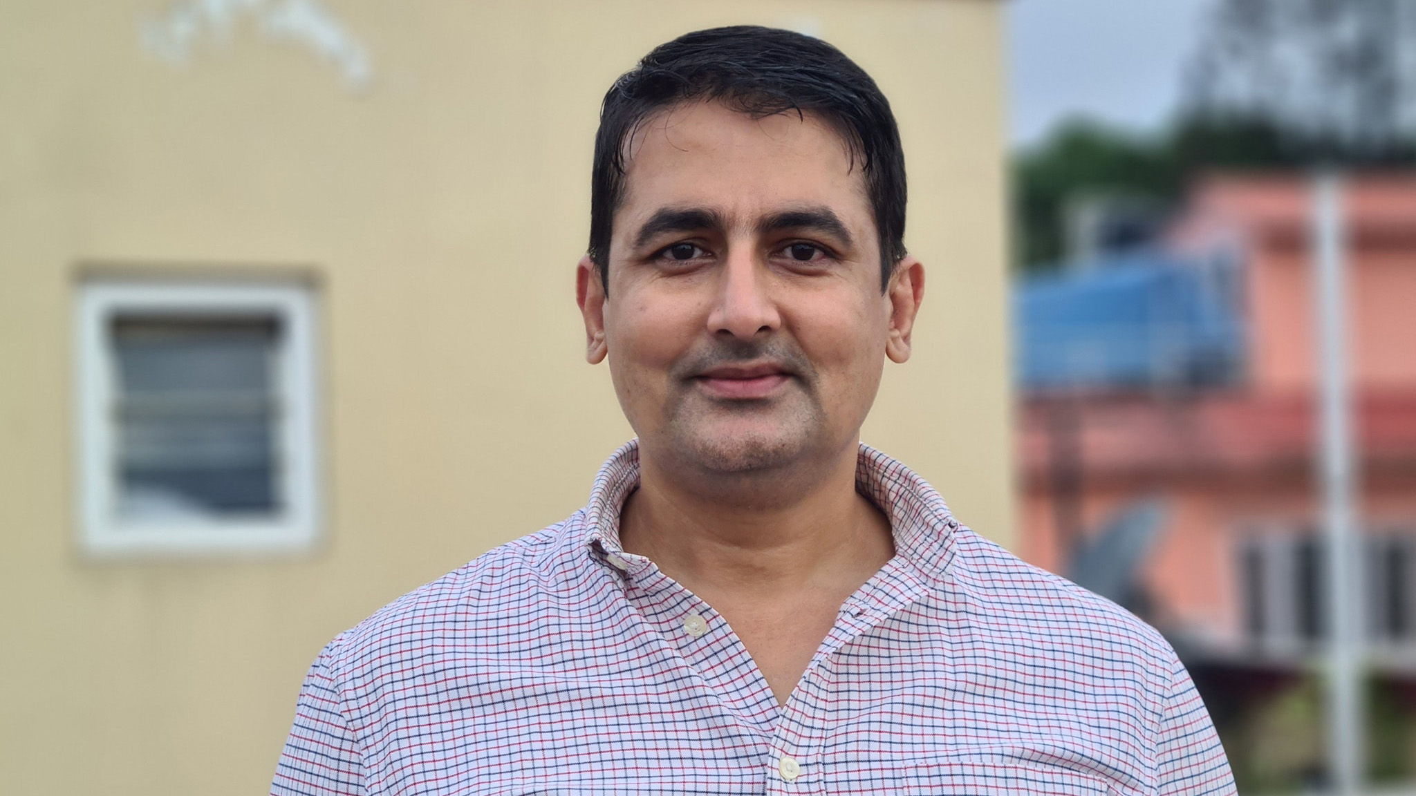 राप्रपा महामन्त्री शरदराज पाठकले छाडे पार्टी