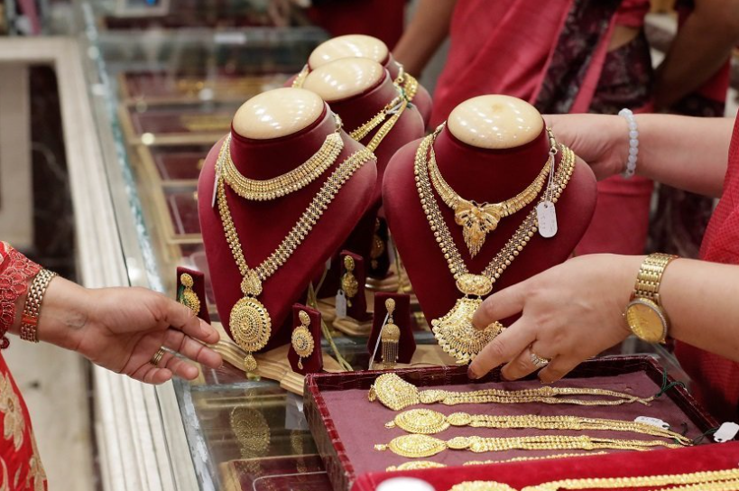 नेपाली बजारमा आज पनि सुनचाँदीको मूल्य बढ्यो