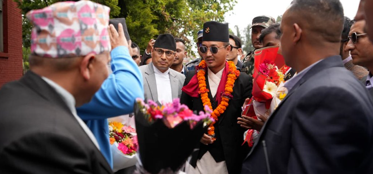 'क्लीन चिट' पछि सुधन गुरुङको गृह मन्त्रालयमा पुनरागमन, आजै ३ बजे शपथ