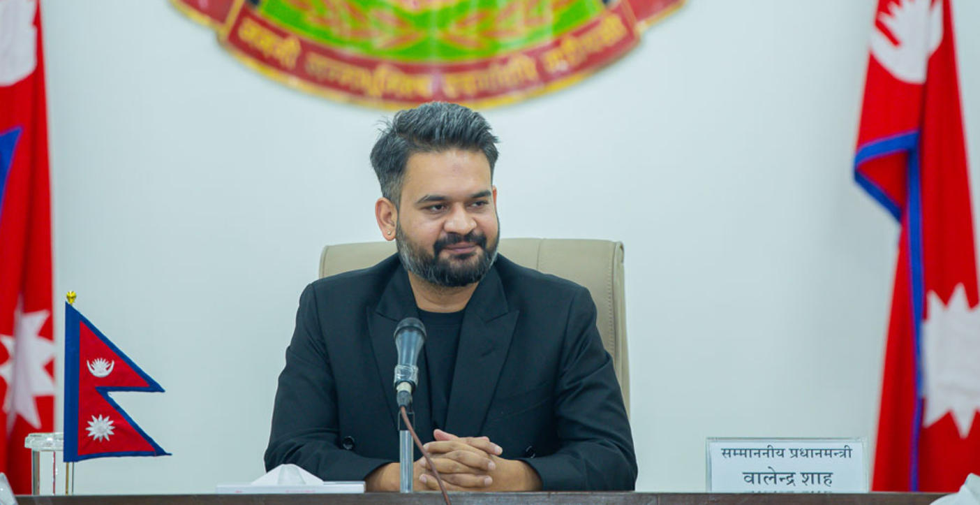 प्रहरीलाई प्रधानमन्त्रीको निर्देशन : नैतिकता र इमानदारीमा सम्झौता नगर्नू