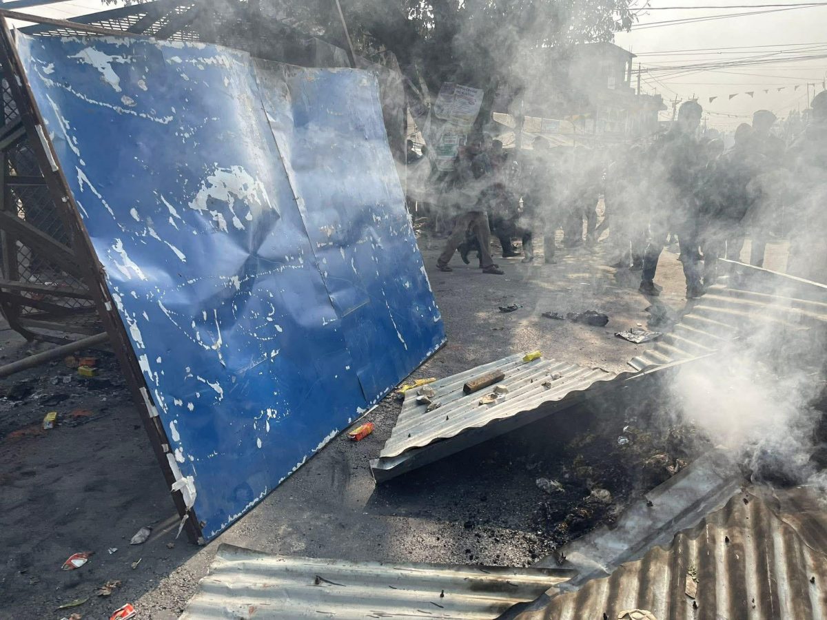 प्रहरीको गोलीबाट चालकको मृत्युपछि लौकही बजार तनावग्रस्त