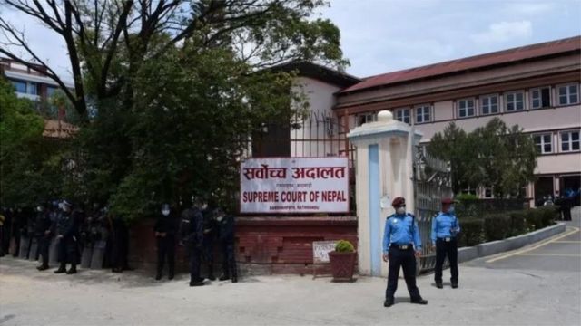 राजदूत फिर्ता गर्ने सरकारको निर्णय तत्काल कायम नगर्न सर्वोच्च अदालतको अन्तरिम आदेश