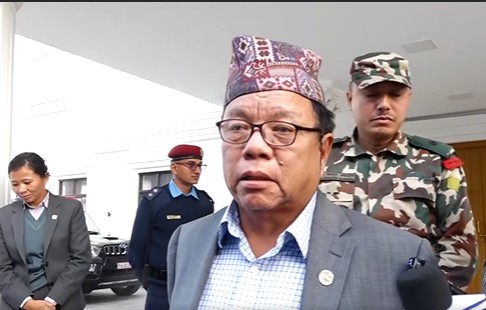 युट्युवबाट ३०० पनि कमाई नभएपछी शिक्षामन्त्रीको दुखेसो