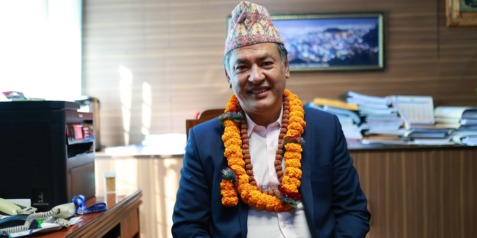 विद्युत प्राधिकरणमा हितेन्द्रदेवले गरे पुन : पदवहाली