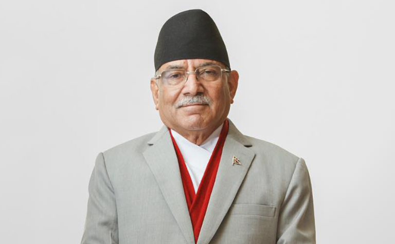 ‘प्रधानमन्त्री आउनुहुन्छ, कसैको अनुहार नहेरी जानुहुन्छ’– शाहमाथि प्रचण्डको सवाल