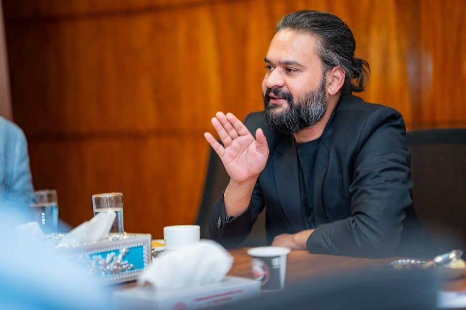 दुई घण्टा बालुवाटारमा बिताएर फर्किए मेयर बालेन