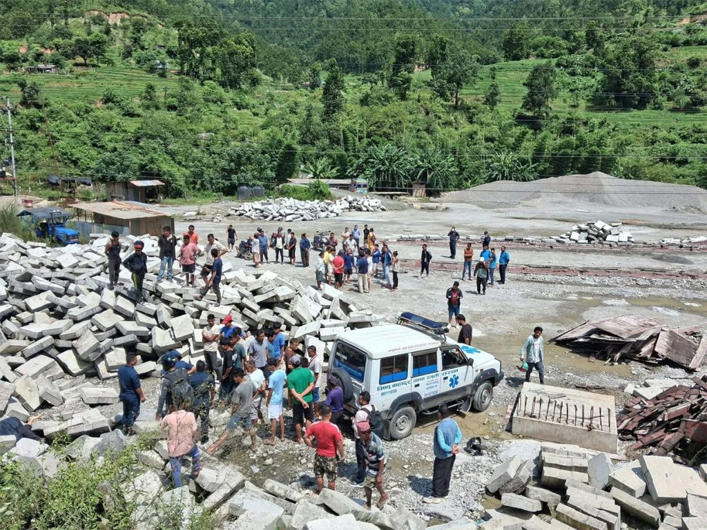 पृथ्वीराजमार्गमा मोटरसाइकल दुर्घटना, दुई जनाको मृत्यु