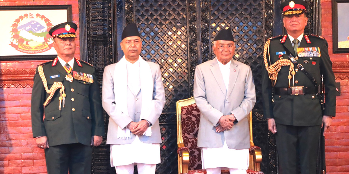 भारतीय सेनाध्यक्षलाई मानार्थ महारथीको दर्जा दिँदा प्रधानमन्त्री शाह अनुपस्थित