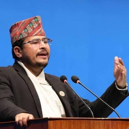 सडकमा खाल्डो भेटिए राज्यलाई १ लाख जरिवाना: ज्ञानेन्द्र शाही