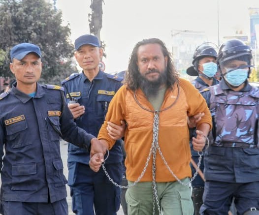 दुई मुद्दाका फरार अभियुक्त खगेन्द्र सुनारको नाम मन्त्री सूचीमा देखेपछि प्रहरी नै चकित