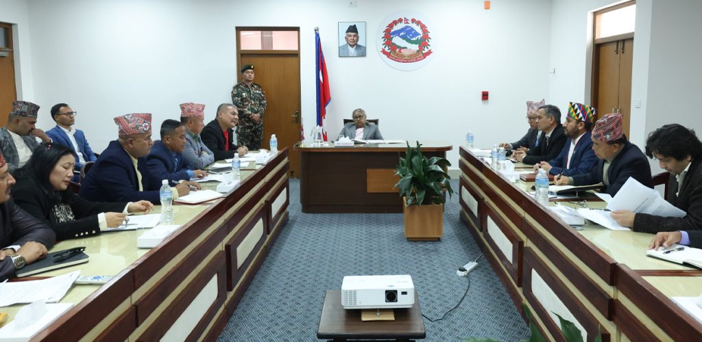 सिंहदरबारमा दुर्गा प्रसाईँ र सरकारबिच वार्ता हुँदै