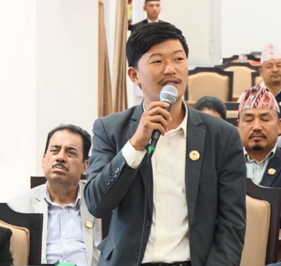 दिनदहाडै गोली चल्दा पनि सरकार बेखबरः सांसद आर्यन राई