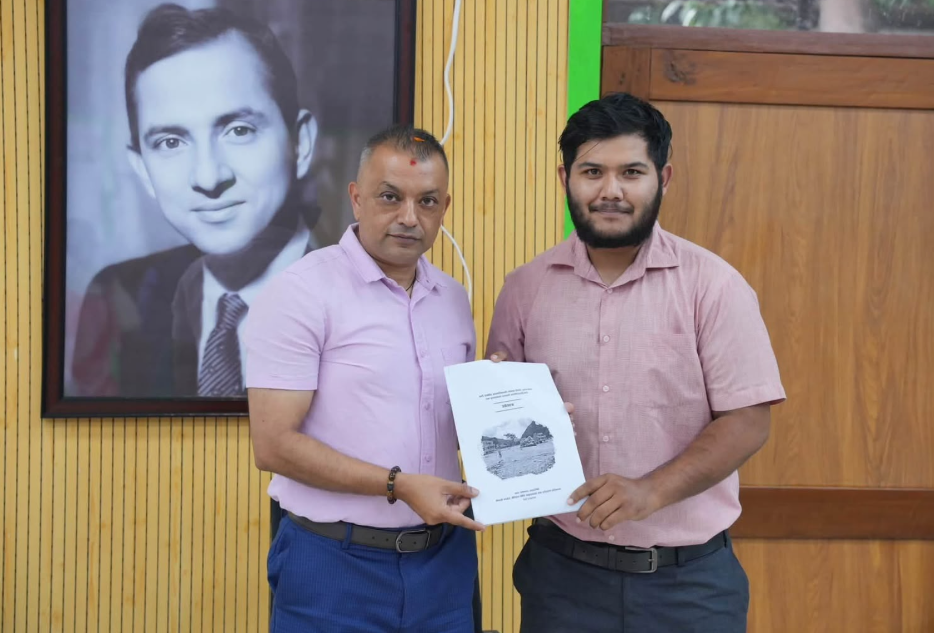 २१ वर्षीय उमंग लोहनी कांग्रेस महाधिवेशन प्रतिनिधिमा निर्वाचित