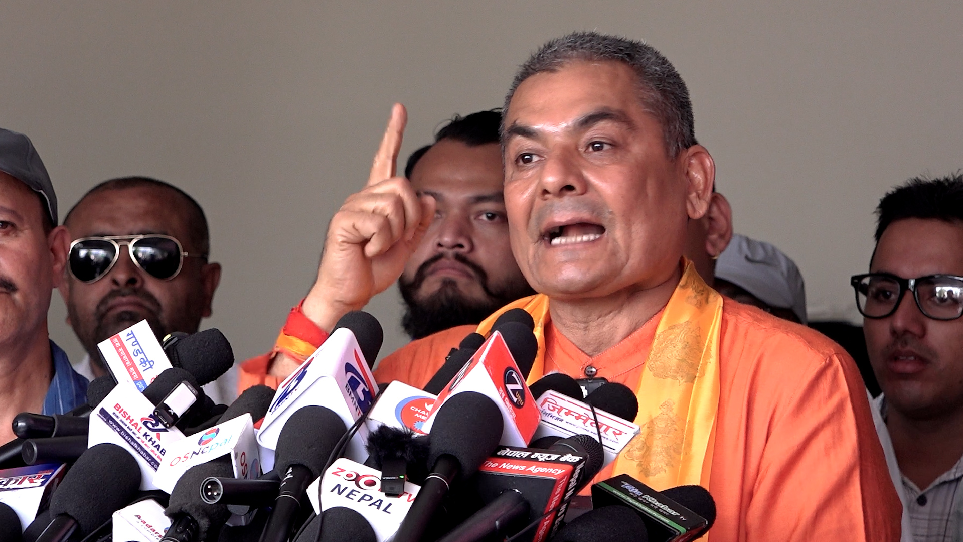 दुर्गा प्रसाईं पक्राउको विरोधमा आजैदेखि सड्क संघर्ष गर्ने नागरिक बचाउ दलको घोषणा