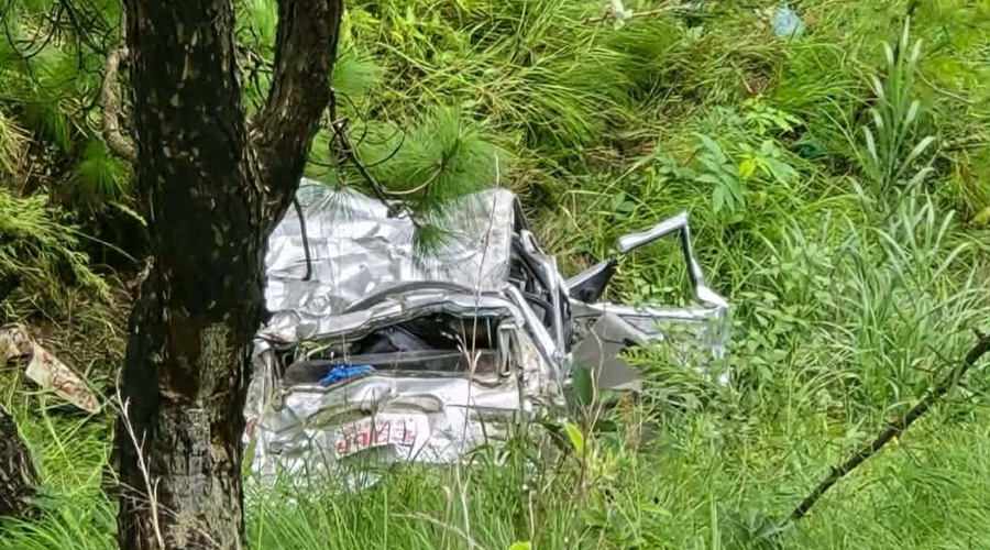 मकवानपुरमा स्कार्पियो दुर्घटना हुँदा न्यायाधीश डाँगीसहित ६ जना घाइते
