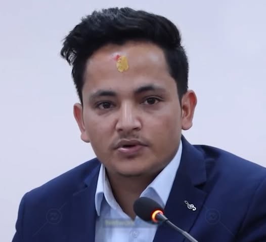 जेनजी हुँ भन्दै धम्क्याउदा पक्राउ परेका अर्जुनबाट असईको परिचयपत्र बरामत