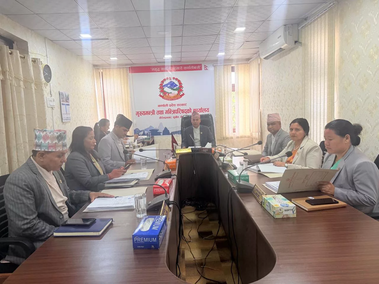 कर्णाली सरकारको विपद्मा साथ : प्रधानमन्त्री उद्धार कोषमा २ करोड